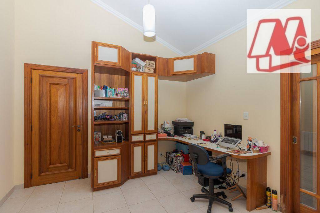 Casa de Condomínio à venda com 4 quartos, 740m² - Foto 19