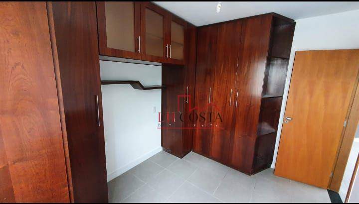 Apartamento à venda com 2 quartos, 65m² - Foto 6