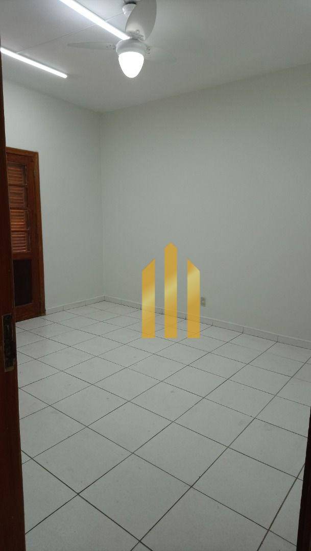 Sobrado para alugar com 2 quartos, 180m² - Foto 15