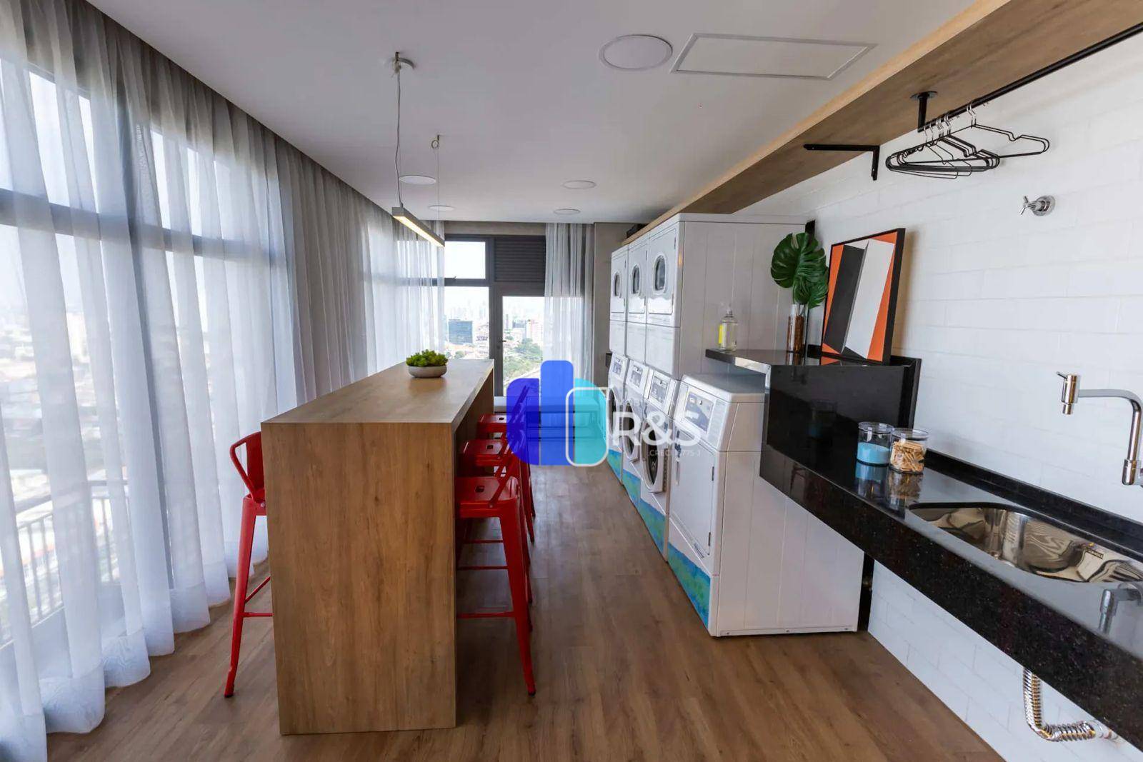 Apartamento à venda com 1 quarto, 22m² - Foto 2