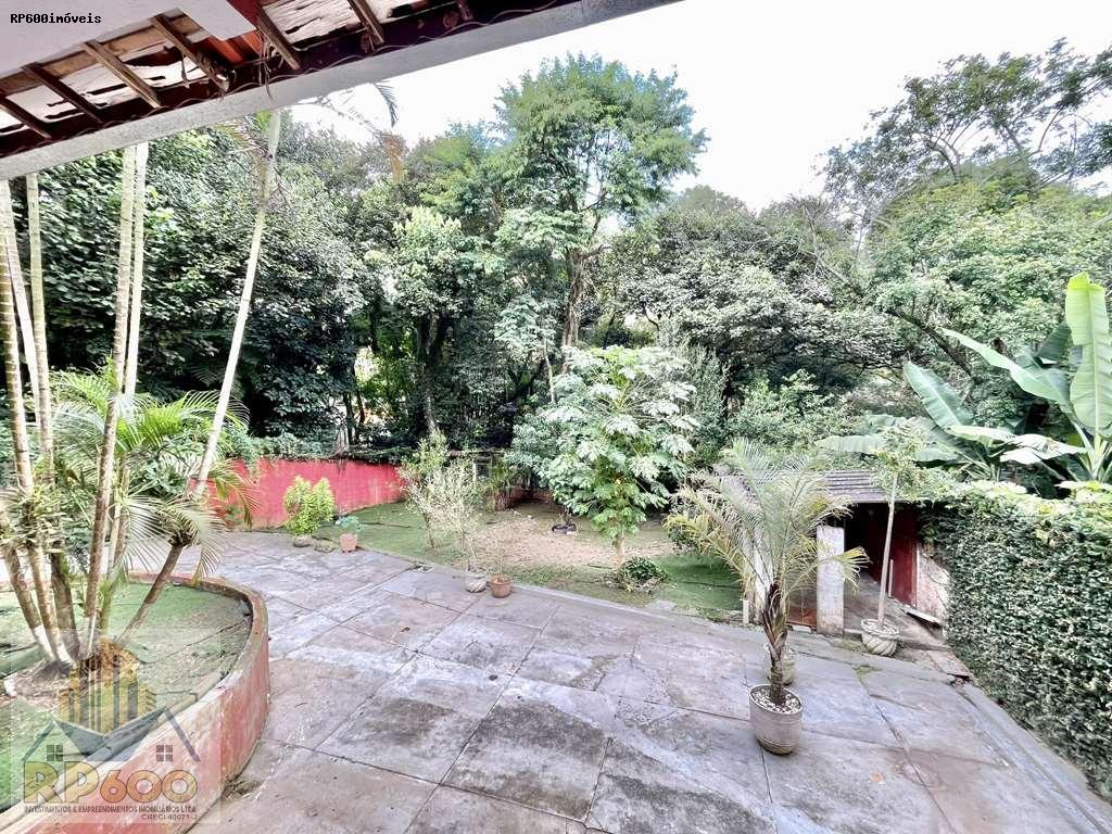 Casa para alugar com 3 quartos, 1183m² - Foto 37