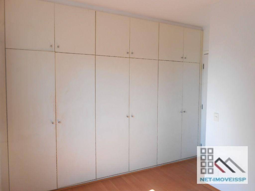 Apartamento para alugar com 4 quartos, 130m² - Foto 16