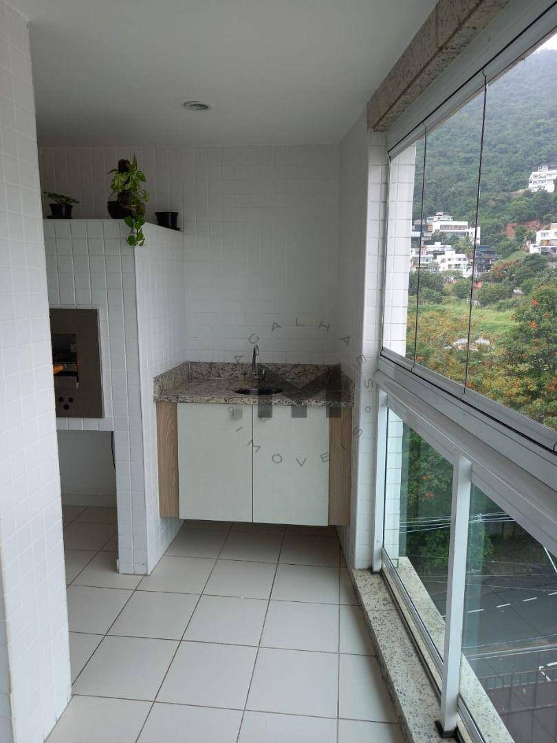 Apartamento à venda com 2 quartos, 86m² - Foto 3