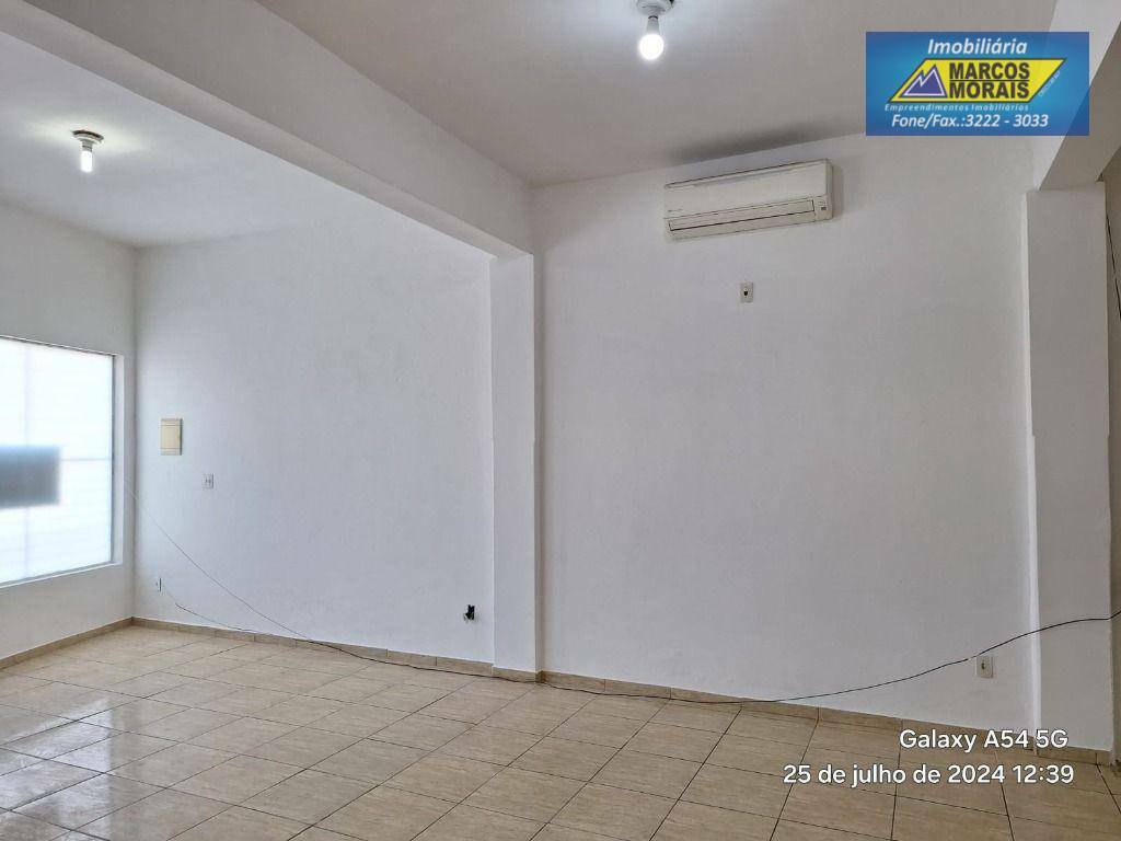 Loja-Salão para alugar, 90m² - Foto 12