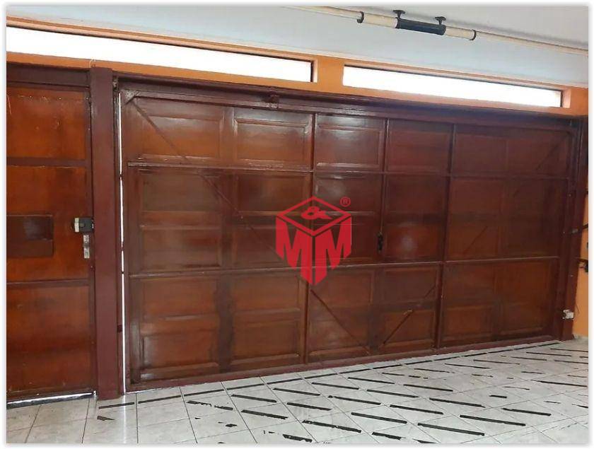 Sobrado à venda e aluguel com 3 quartos, 315m² - Foto 47