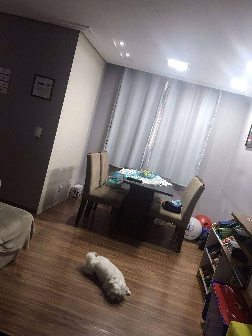 Apartamento à venda com 3 quartos, 60m² - Foto 6