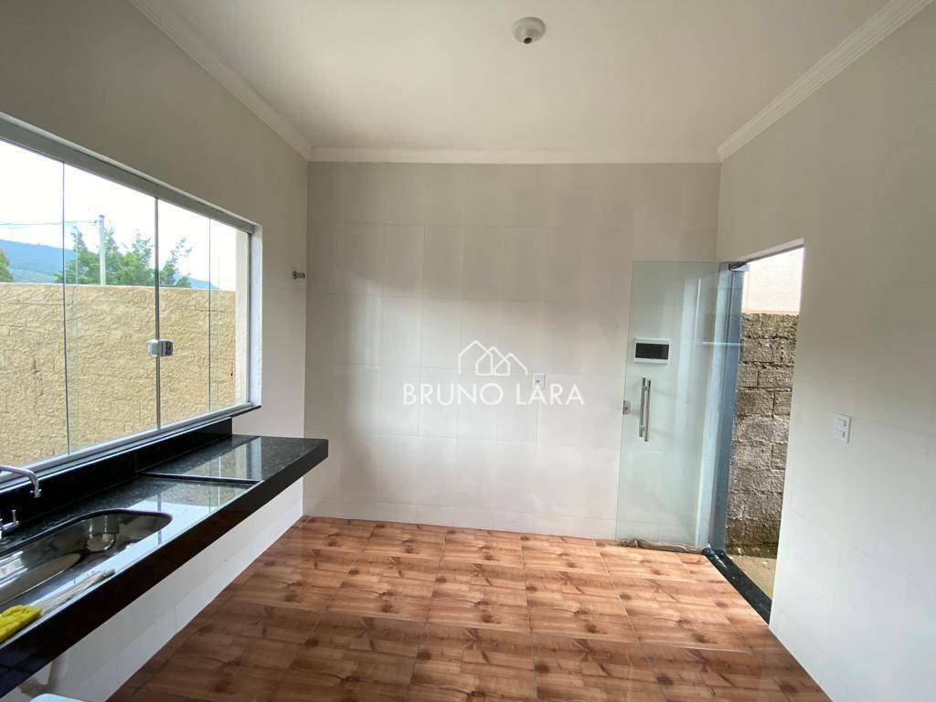 Casa à venda com 2 quartos, 60m² - Foto 10