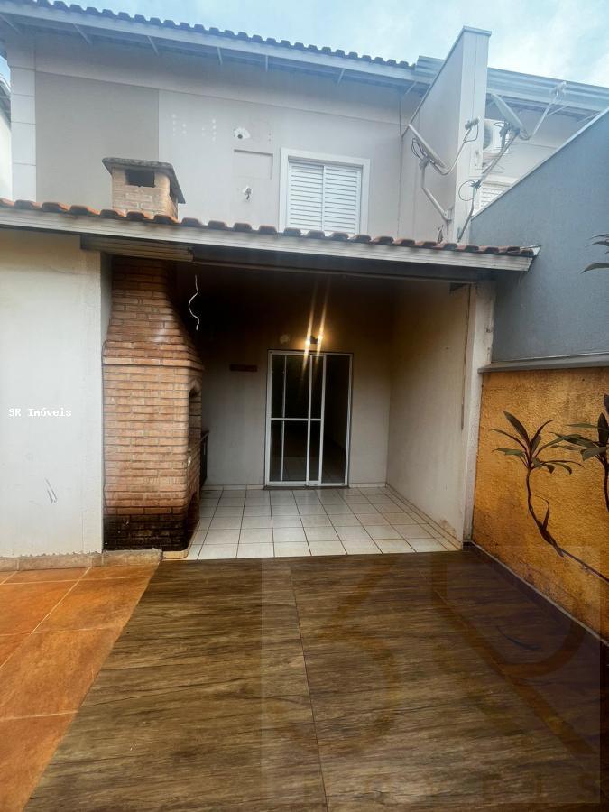 Casa de Condomínio à venda com 3 quartos, 247m² - Foto 11