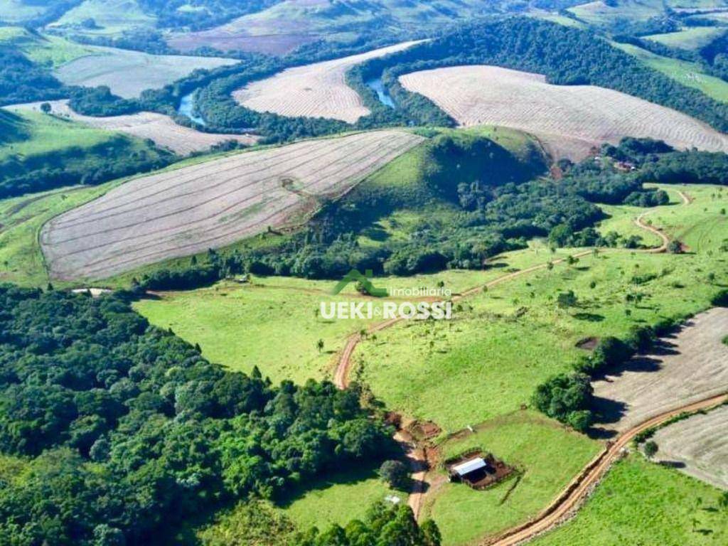 Fazenda à venda com 3 quartos, 1875500M2 - Foto 7