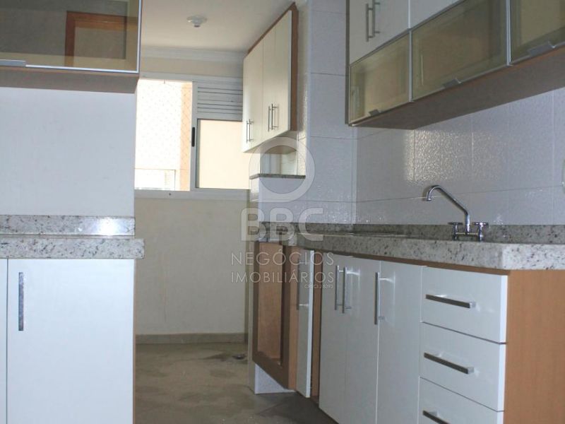 Apartamento à venda com 2 quartos, 67m² - Foto 5