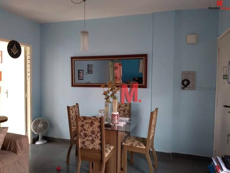 Apartamento à venda com 2 quartos, 60m² - Foto 5