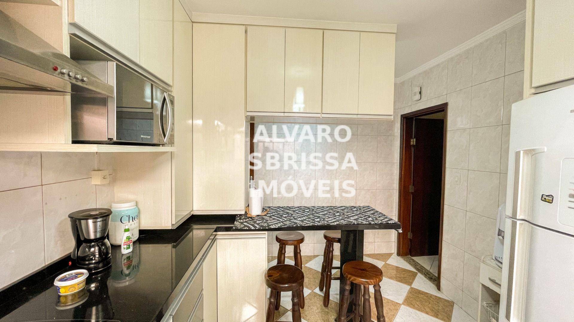 Casa à venda com 3 quartos, 166m² - Foto 17