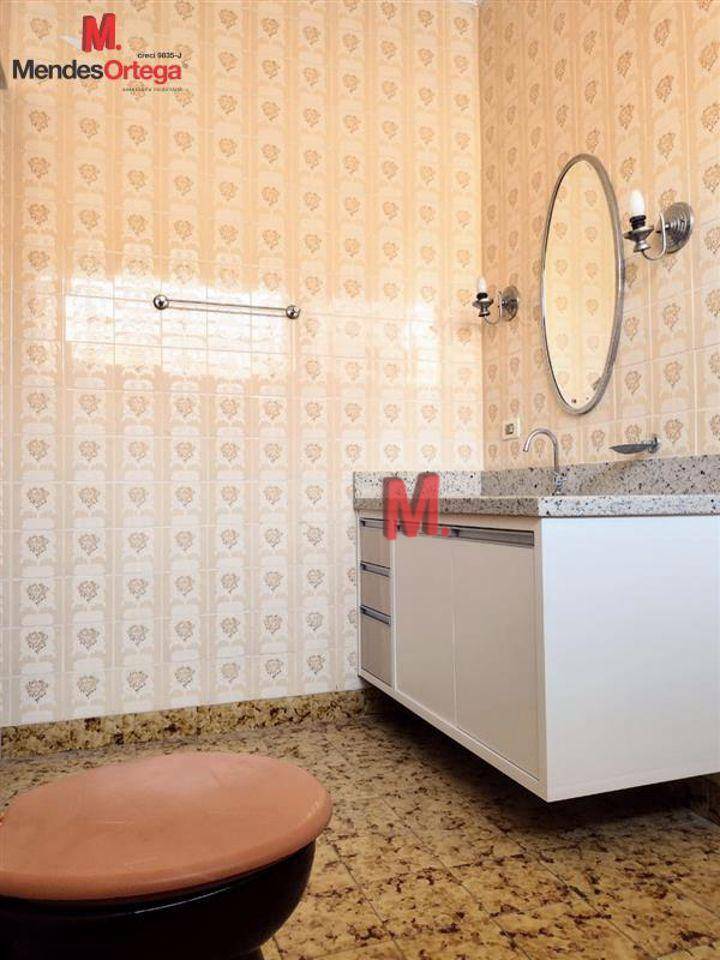 Casa para alugar com 1 quarto, 280m² - Foto 11