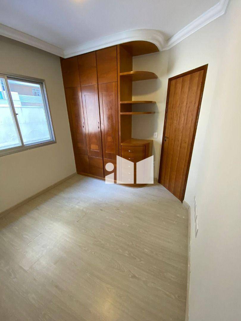 Apartamento à venda com 3 quartos, 87m² - Foto 20