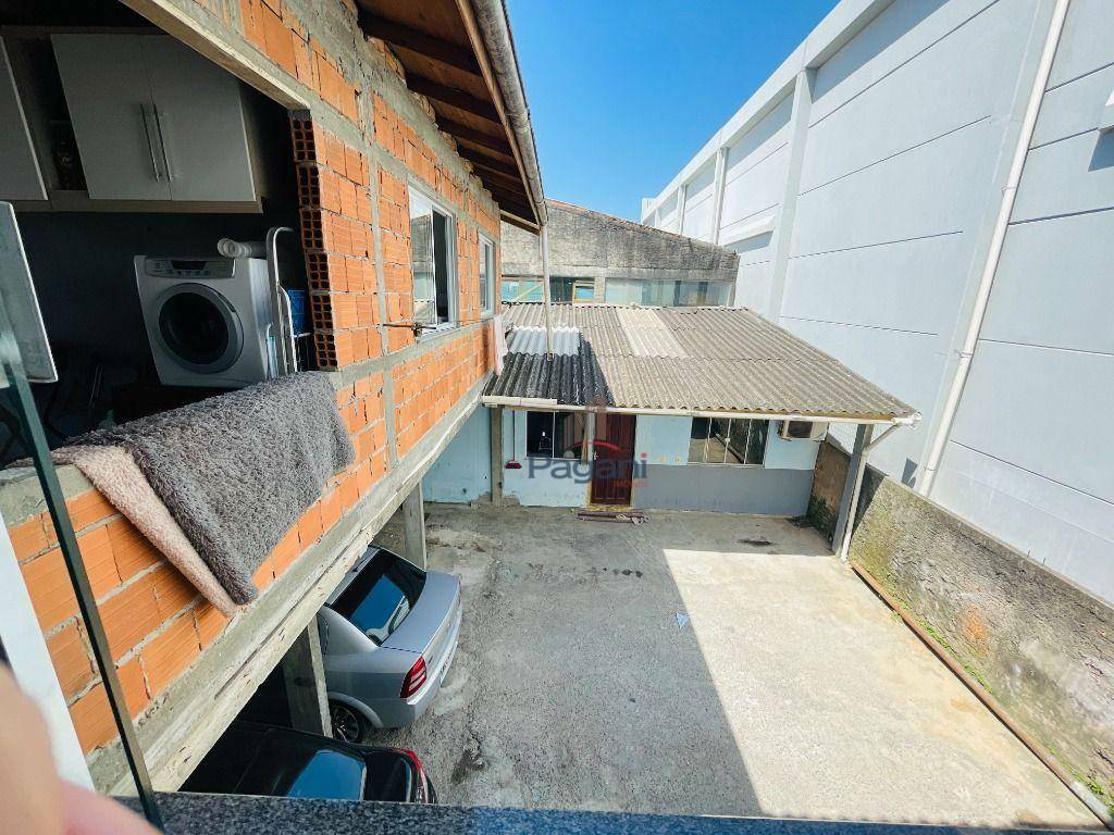 Casa à venda com 4 quartos, 286m² - Foto 17