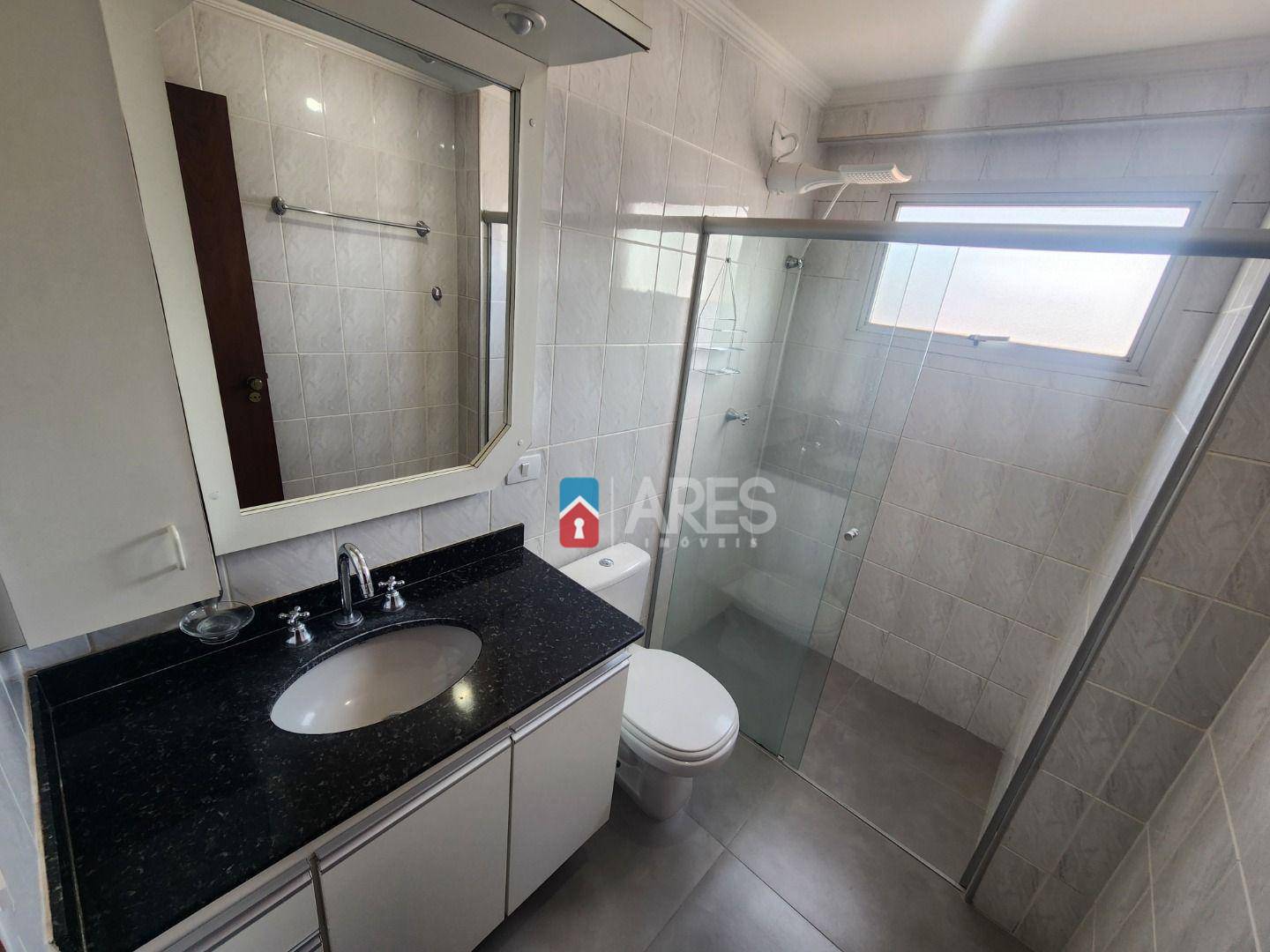 Apartamento para alugar com 3 quartos, 110m² - Foto 9