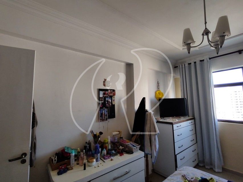 Apartamento à venda com 3 quartos, 118m² - Foto 11