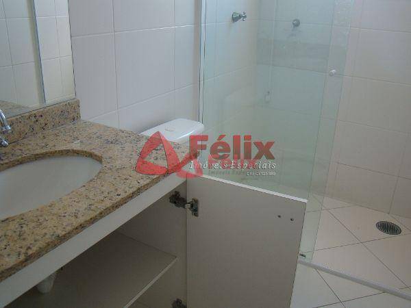 Apartamento à venda com 2 quartos, 78m² - Foto 5