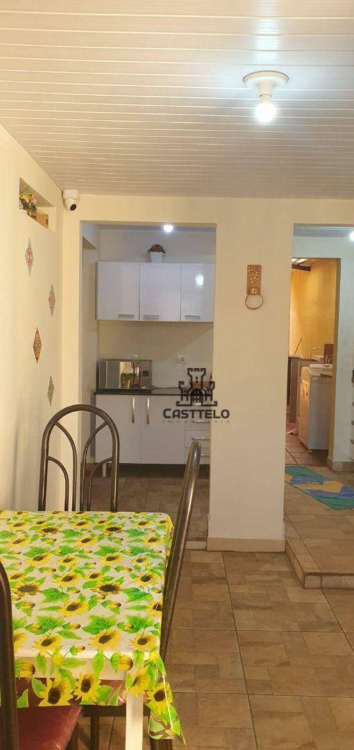 Casa à venda com 11 quartos, 140m² - Foto 11