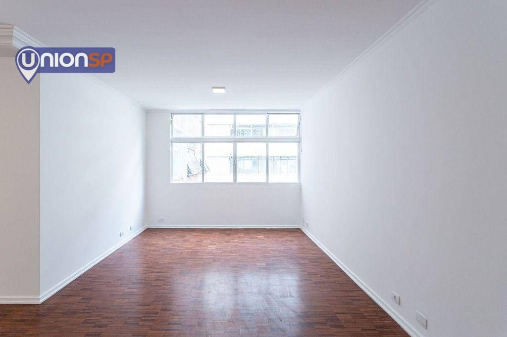 Apartamento à venda com 3 quartos, 137m² - Foto 2