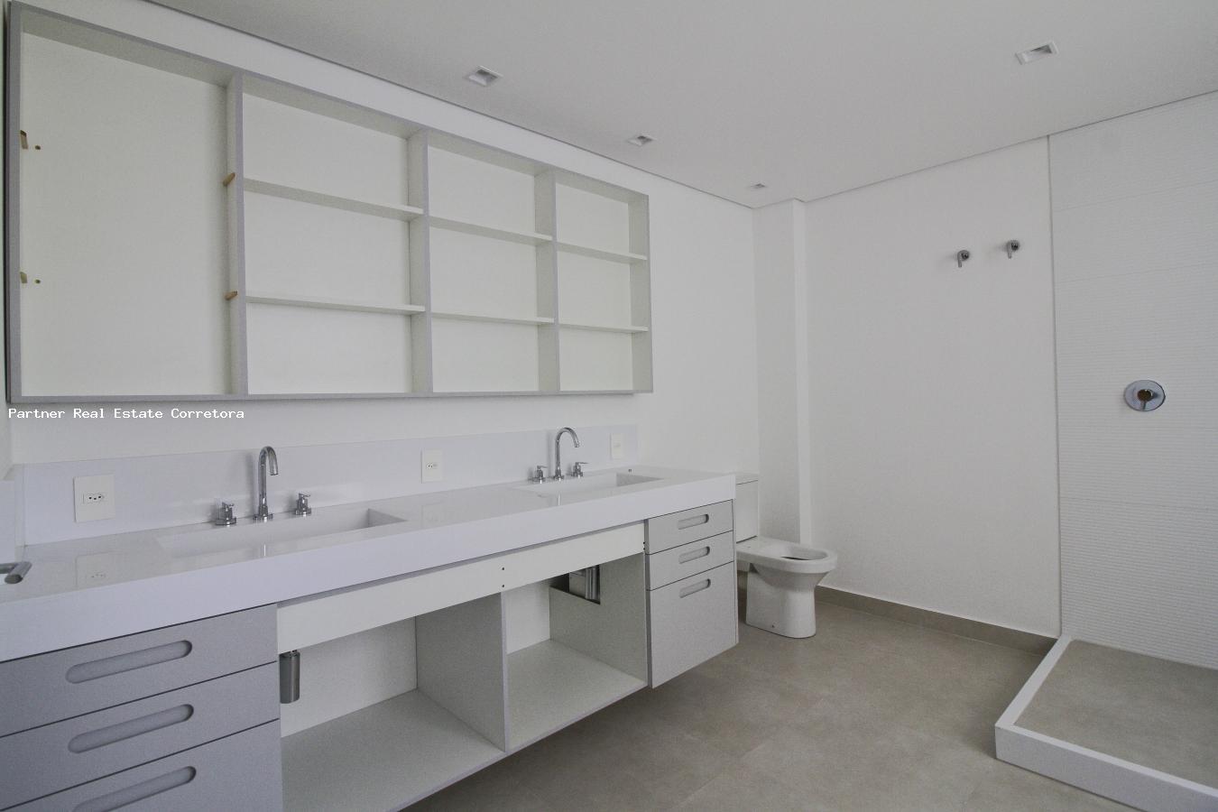 Apartamento à venda com 3 quartos, 250m² - Foto 41