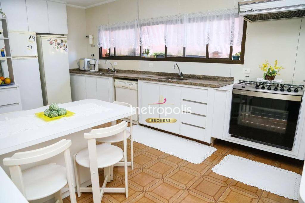 Apartamento à venda com 3 quartos, 183m² - Foto 8