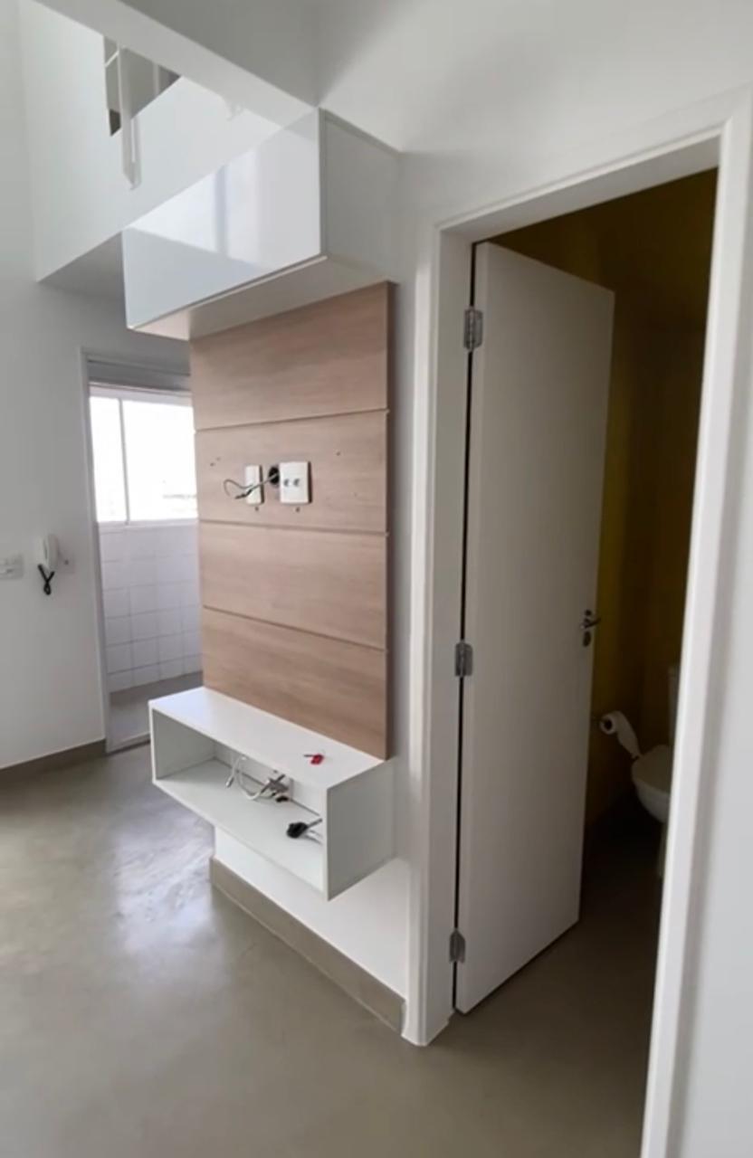 Apartamento à venda com 1 quarto, 42m² - Foto 9