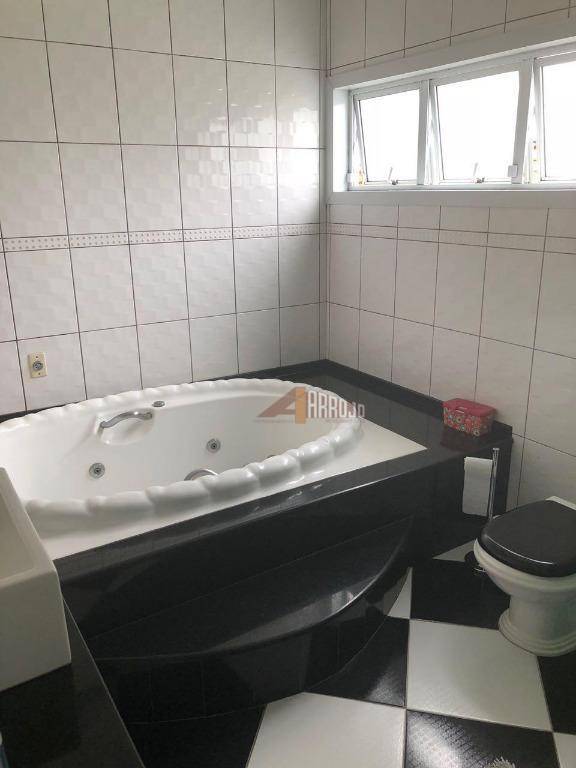Sobrado à venda com 3 quartos, 281m² - Foto 9