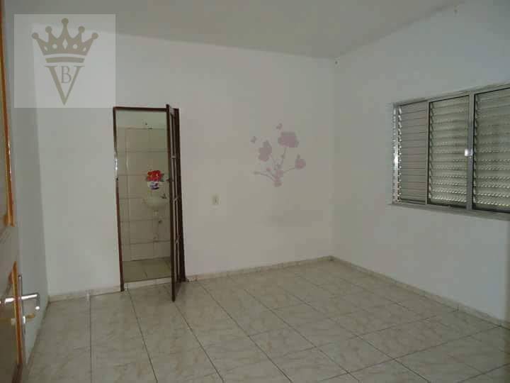 Casa à venda com 2 quartos, 150m² - Foto 9