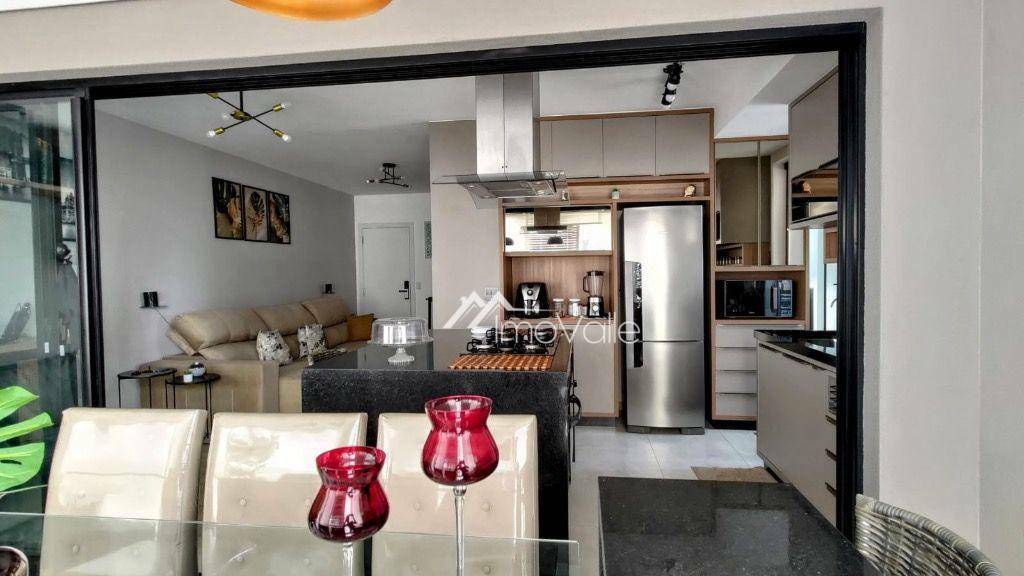 Apartamento à venda com 2 quartos, 84m² - Foto 3