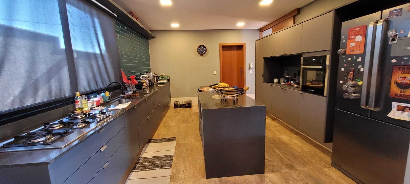 Casa à venda com 3 quartos, 215m² - Foto 6