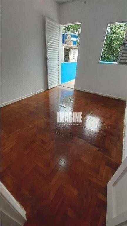 Sobrado à venda com 2 quartos, 70m² - Foto 1