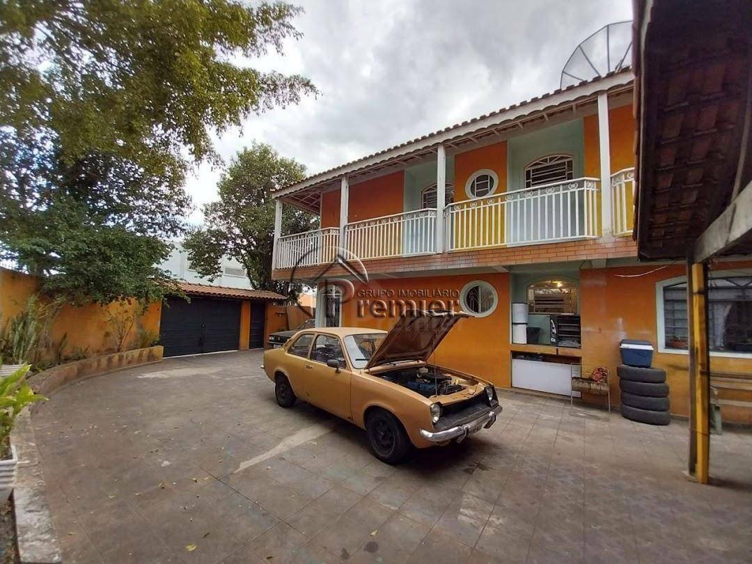 Casa à venda com 3 quartos, 250m² - Foto 4