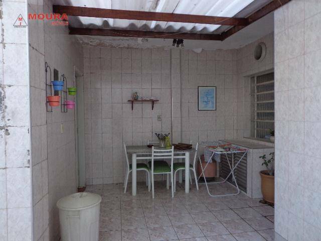 Casa à venda com 4 quartos, 180m² - Foto 5