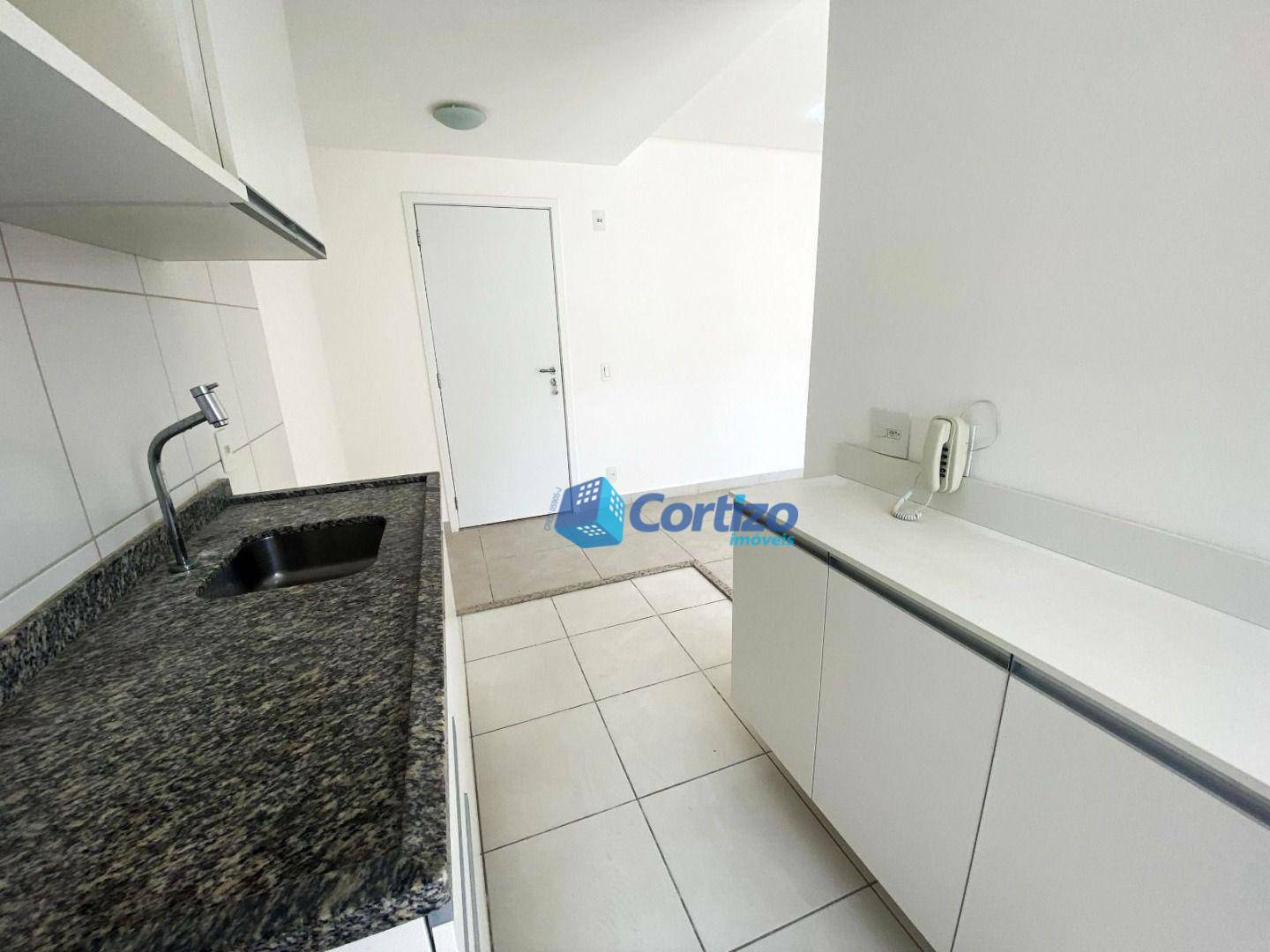 Apartamento à venda com 2 quartos, 56m² - Foto 19