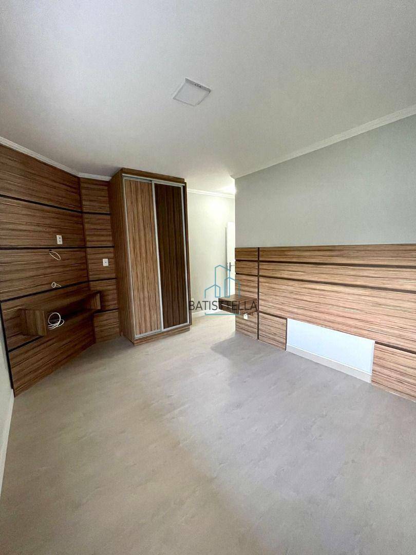 Casa à venda com 3 quartos, 150m² - Foto 9