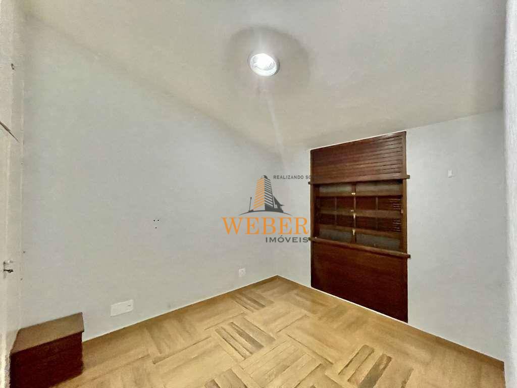 Casa à venda com 4 quartos, 410m² - Foto 33