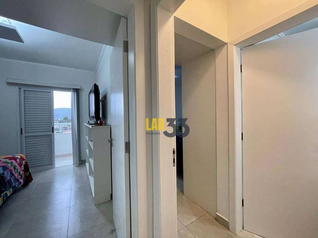 Apartamento à venda com 3 quartos, 156m² - Foto 9