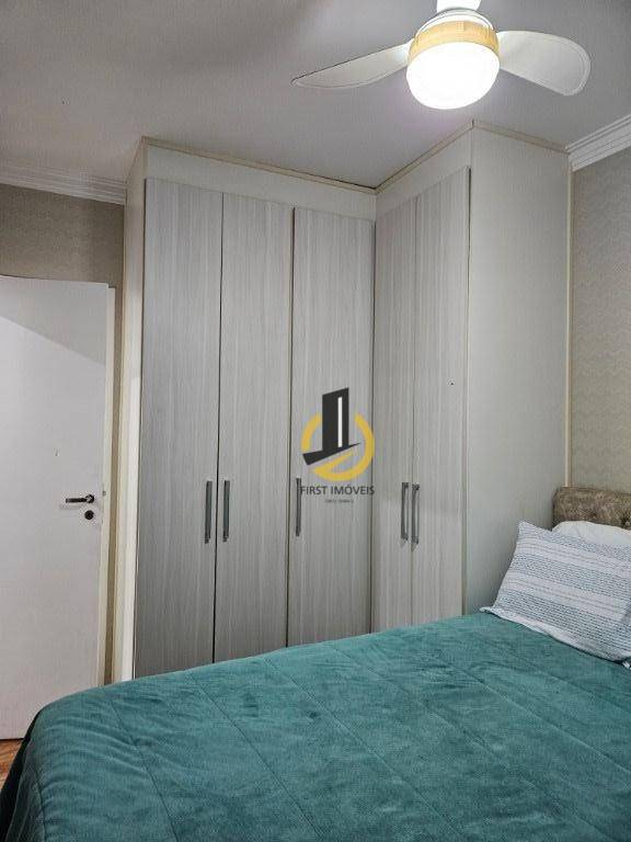 Apartamento à venda com 2 quartos, 72m² - Foto 8