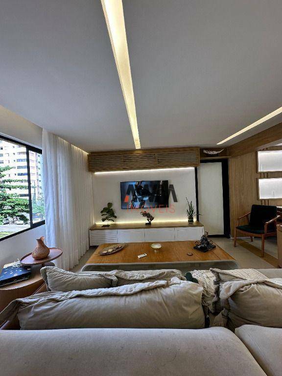 Apartamento à venda com 3 quartos, 123m² - Foto 1