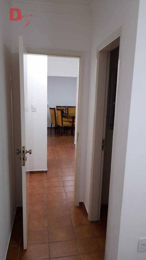 Apartamento à venda com 2 quartos, 70m² - Foto 7