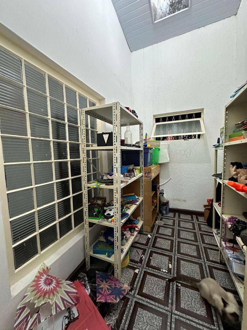 Casa à venda com 3 quartos, 500m² - Foto 15