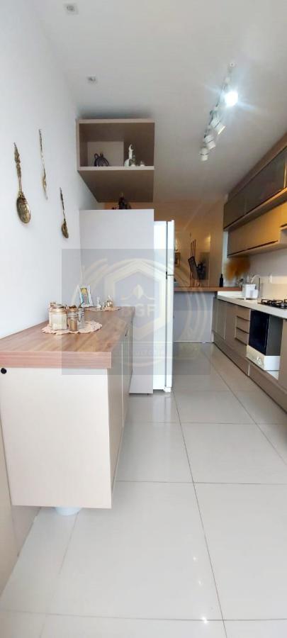 Apartamento à venda com 3 quartos, 70m² - Foto 14