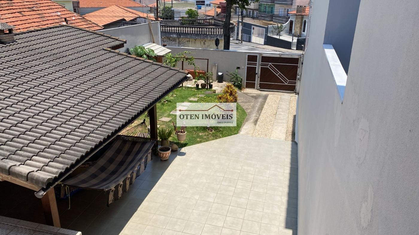 Casa à venda com 3 quartos, 320m² - Foto 20