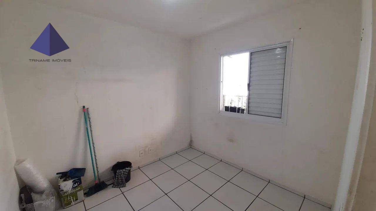 Apartamento à venda com 2 quartos, 62m² - Foto 6