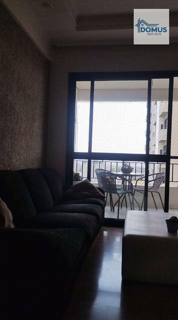 Apartamento para alugar com 4 quartos, 107m² - Foto 7