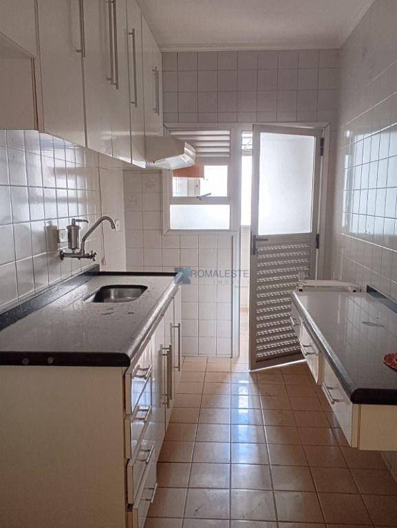 Apartamento à venda com 3 quartos, 64m² - Foto 5