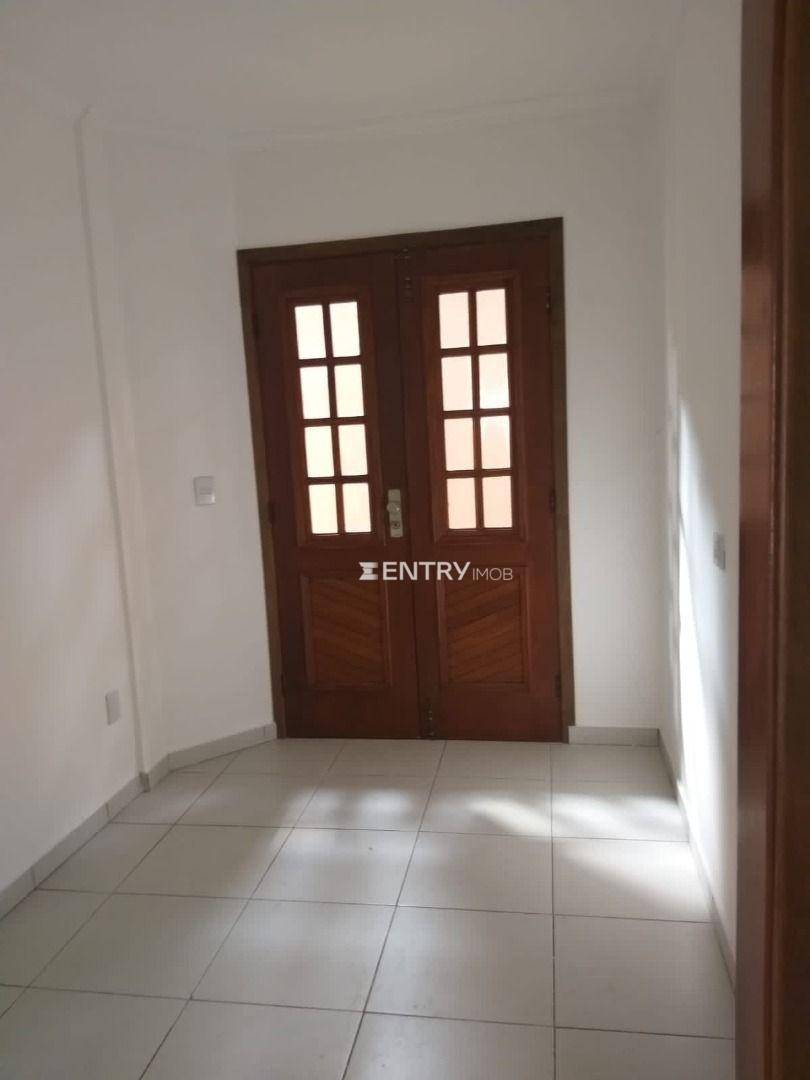 Casa à venda com 4 quartos, 272m² - Foto 4