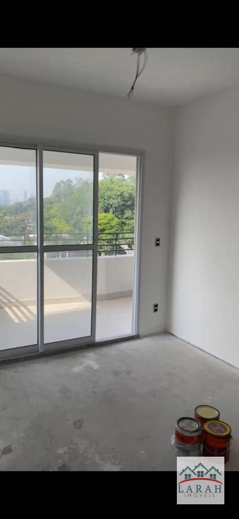 Apartamento à venda com 2 quartos, 61m² - Foto 13