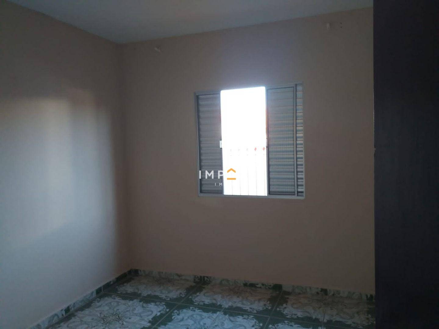 Casa à venda com 3 quartos, 81m² - Foto 3